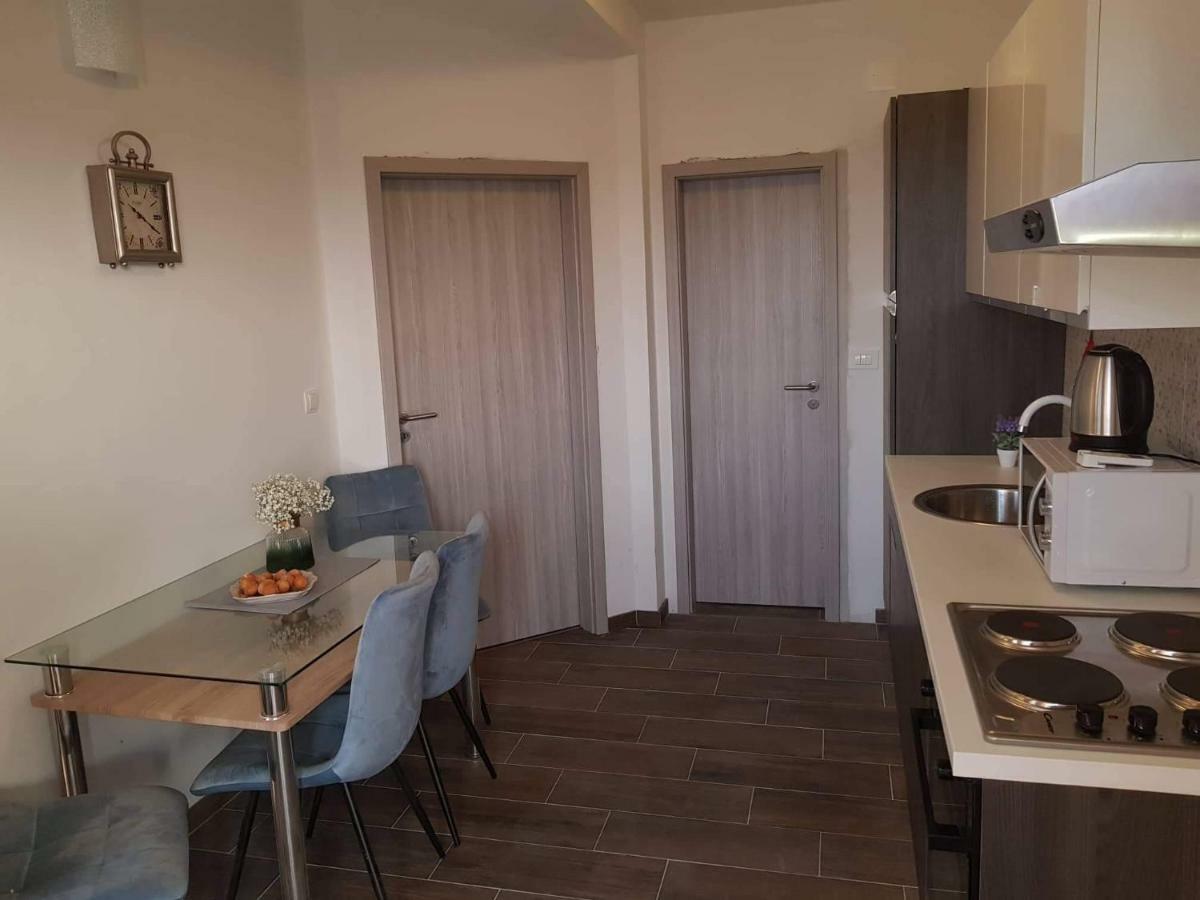 Apartmani Luce I Miho Nin Exterior photo